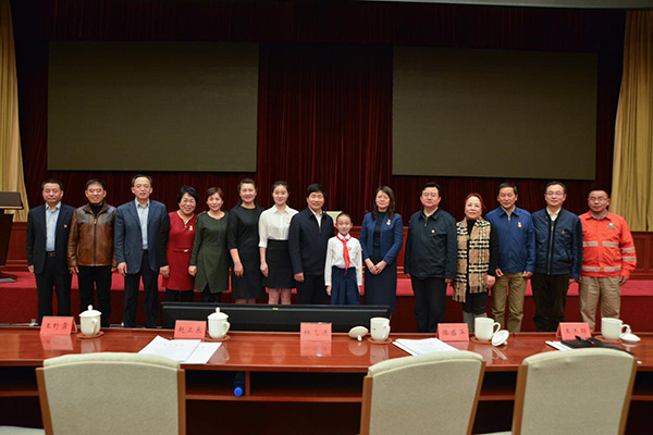 图片4.jpg 图片4.jpg