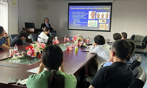 图片22.jpg 图片22.jpg