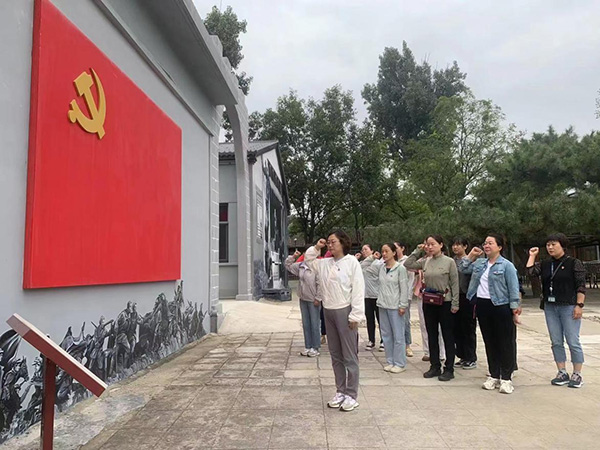 图片31.jpg 图片31.jpg