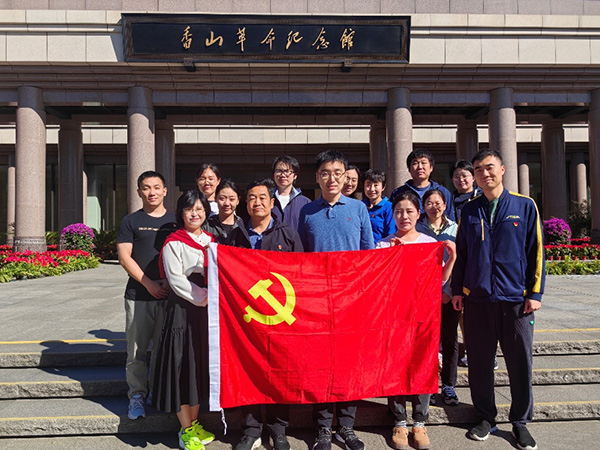 图片44.jpg 图片44.jpg