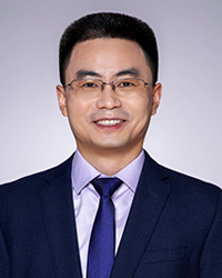 毛华伟.jpg 毛华伟.jpg