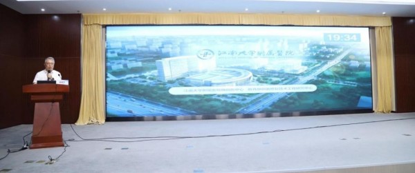 图片24.jpg 图片24.jpg