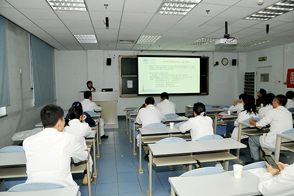 图片8.jpg 图片8.jpg