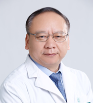 李巍