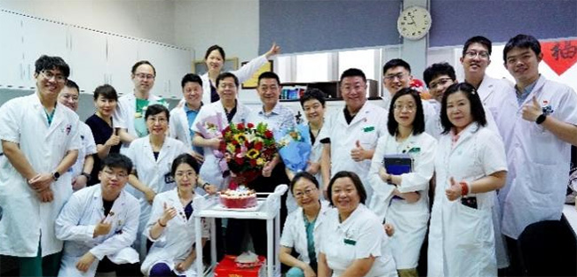 北京儿童医院举办第八个医师节庆祝大会